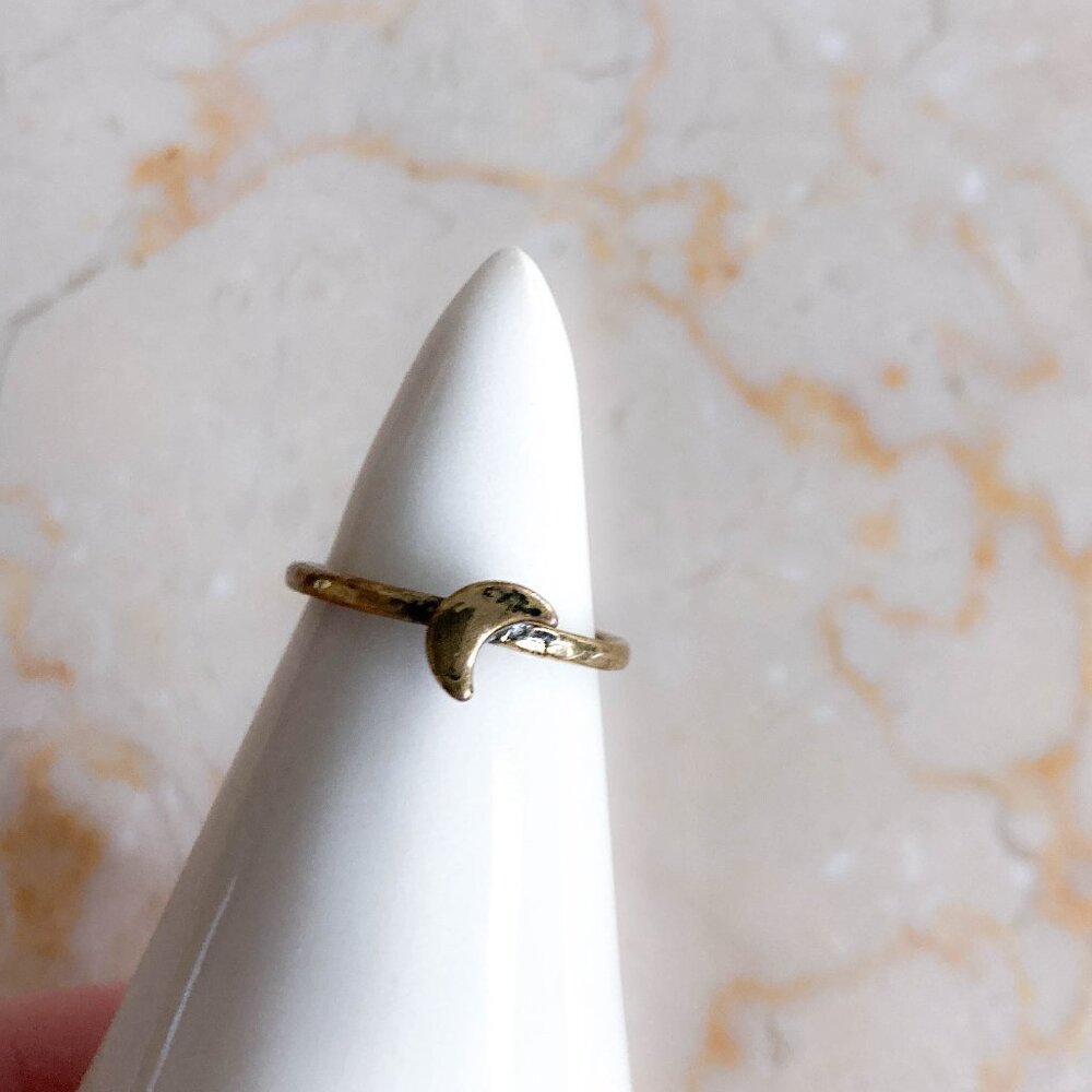 BRANDY MELVILLE Assorted Gold Rings Bundle - Picture 3 of 6